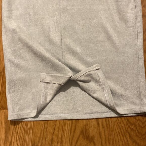 Lemon 🍋 Fashion Women’s Soft Grey Soft Short Sleeve Midi Dress (Size Medium)NWT - Picture 7 of 8